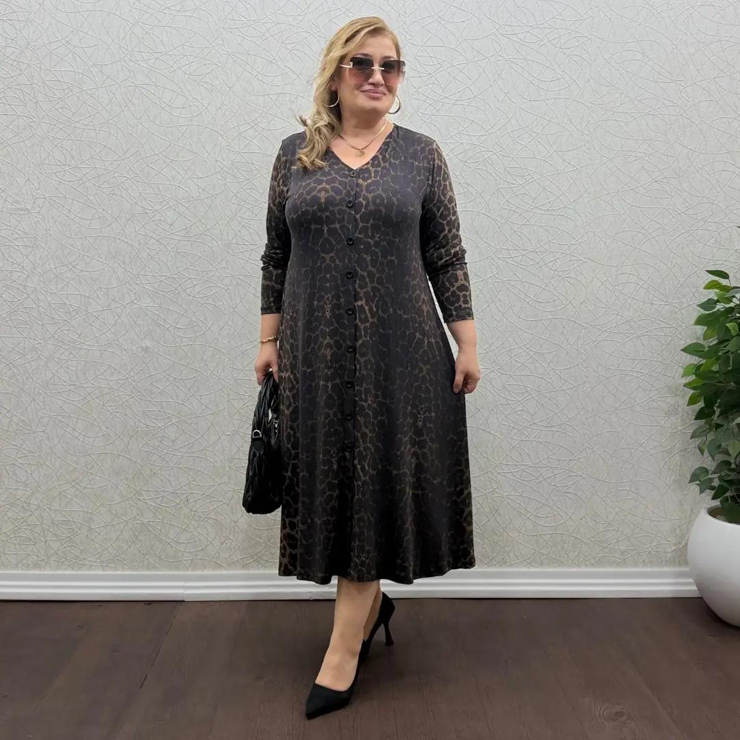 Düğmeli Uzun Kollu Penye Elbise · Kahve Leopar Desenli